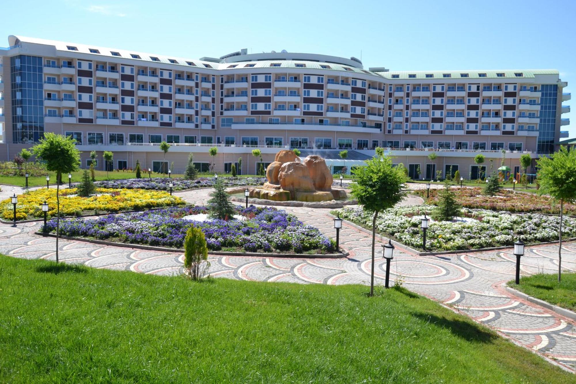 Safran Thermal Resort Sandıklı Esterno foto