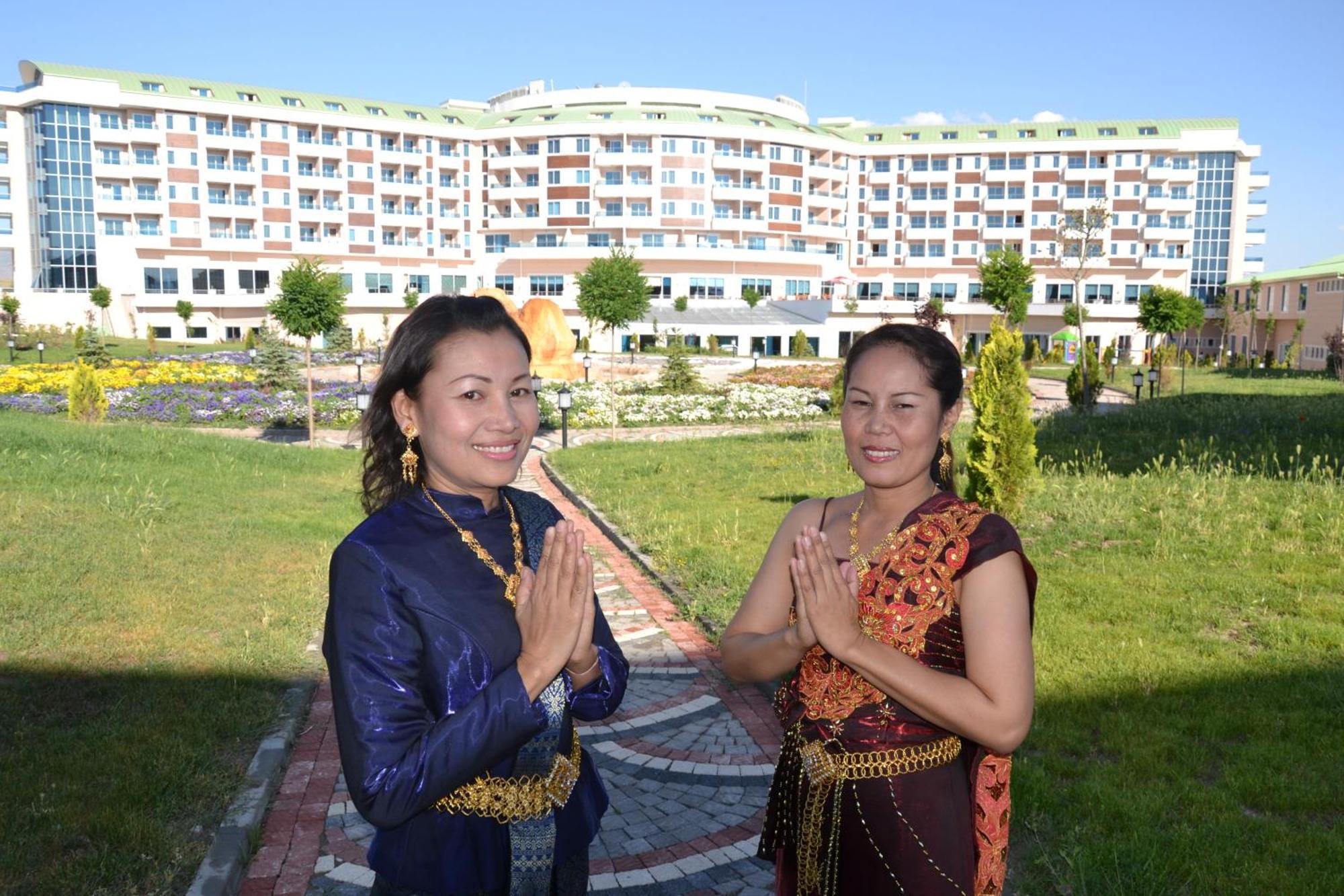 Safran Thermal Resort Sandıklı Esterno foto