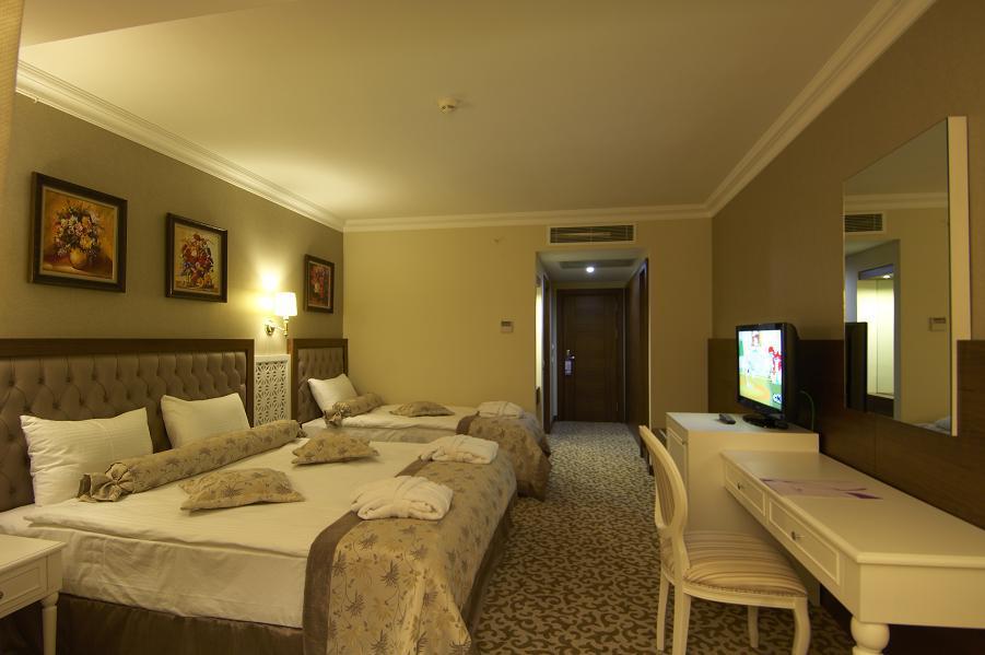 Safran Thermal Resort Sandıklı Esterno foto